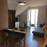 Koralia I Basen Z Podgrzewana Woda Apartment Sarbinowo