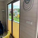 Koralia I Basen Z Podgrzewana Woda Apartment Sarbinowo