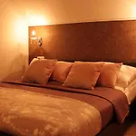 Apartment Koralia I Basen Z Podgrzewana Woda