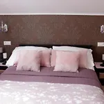 Koralia I Basen Z Podgrzewana Woda Apartment Sarbinowo