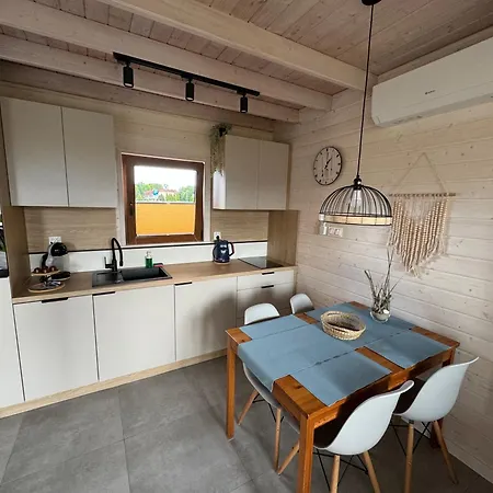 Koralia I Basen Z Podgrzewana Woda