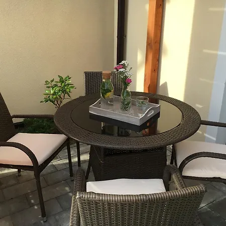 Koralia I Basen Z Podgrzewana Woda