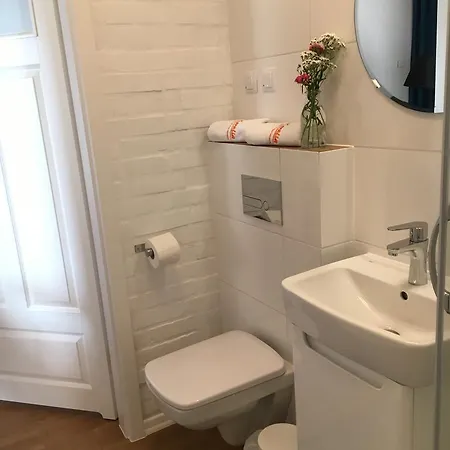 Apartment Koralia I Basen Z Podgrzewana Woda Sarbinowo