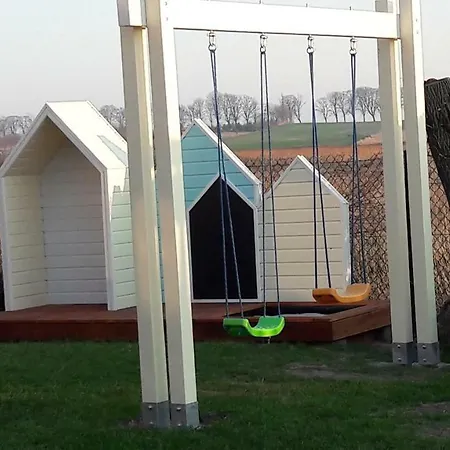 Koralia I Basen Z Podgrzewana Woda * Sarbinowo