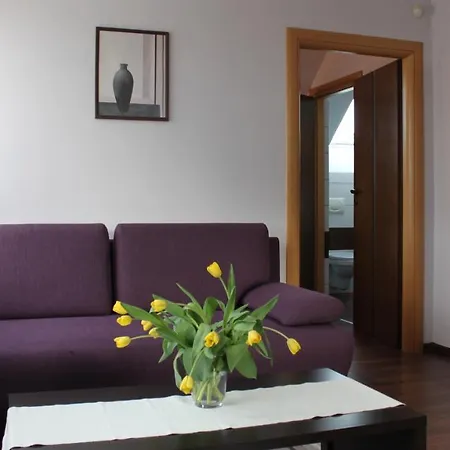 Koralia I Basen Z Podgrzewana Woda *