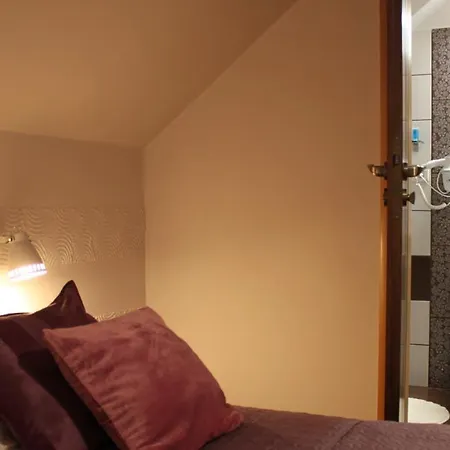 Apartment Koralia I Basen Z Podgrzewana Woda